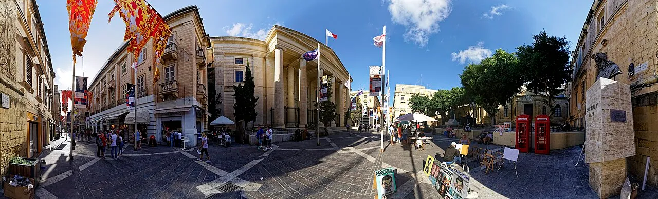 Het gerechtsgebouw in Valletta, Malta, waar de uitkeringsfraudezaken worden behandeld.